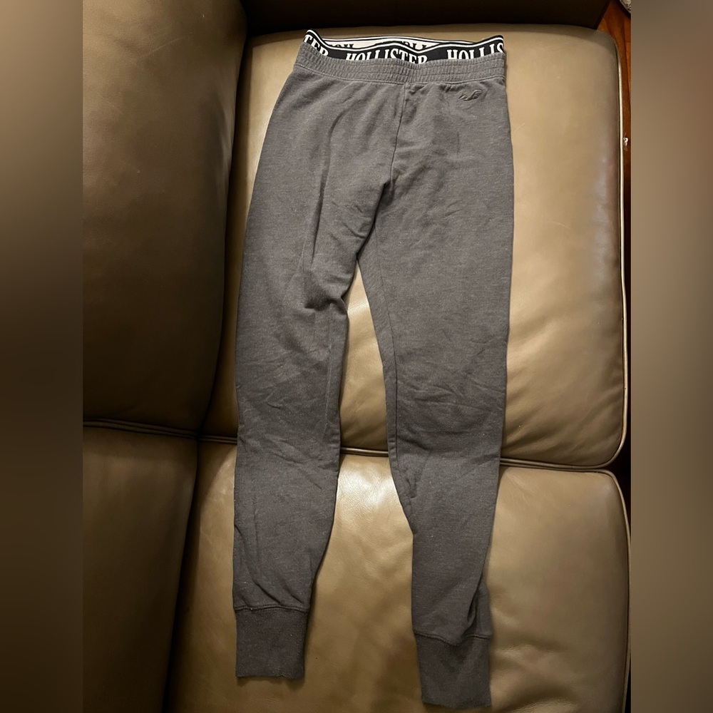 Hollister Logo Waistband Women's Gray Joggers - Picture 3 of 13